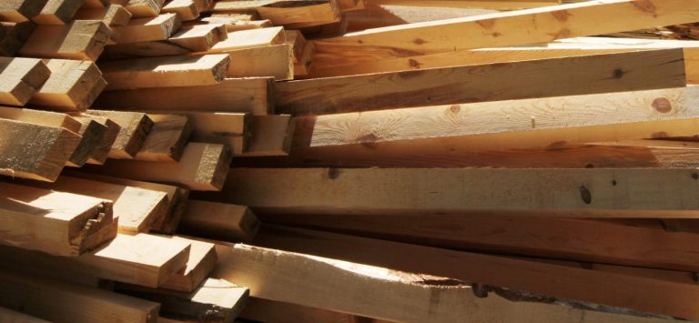 מחסן עצים חיפה